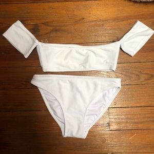 White off-shoulder bandeau Bikini!
